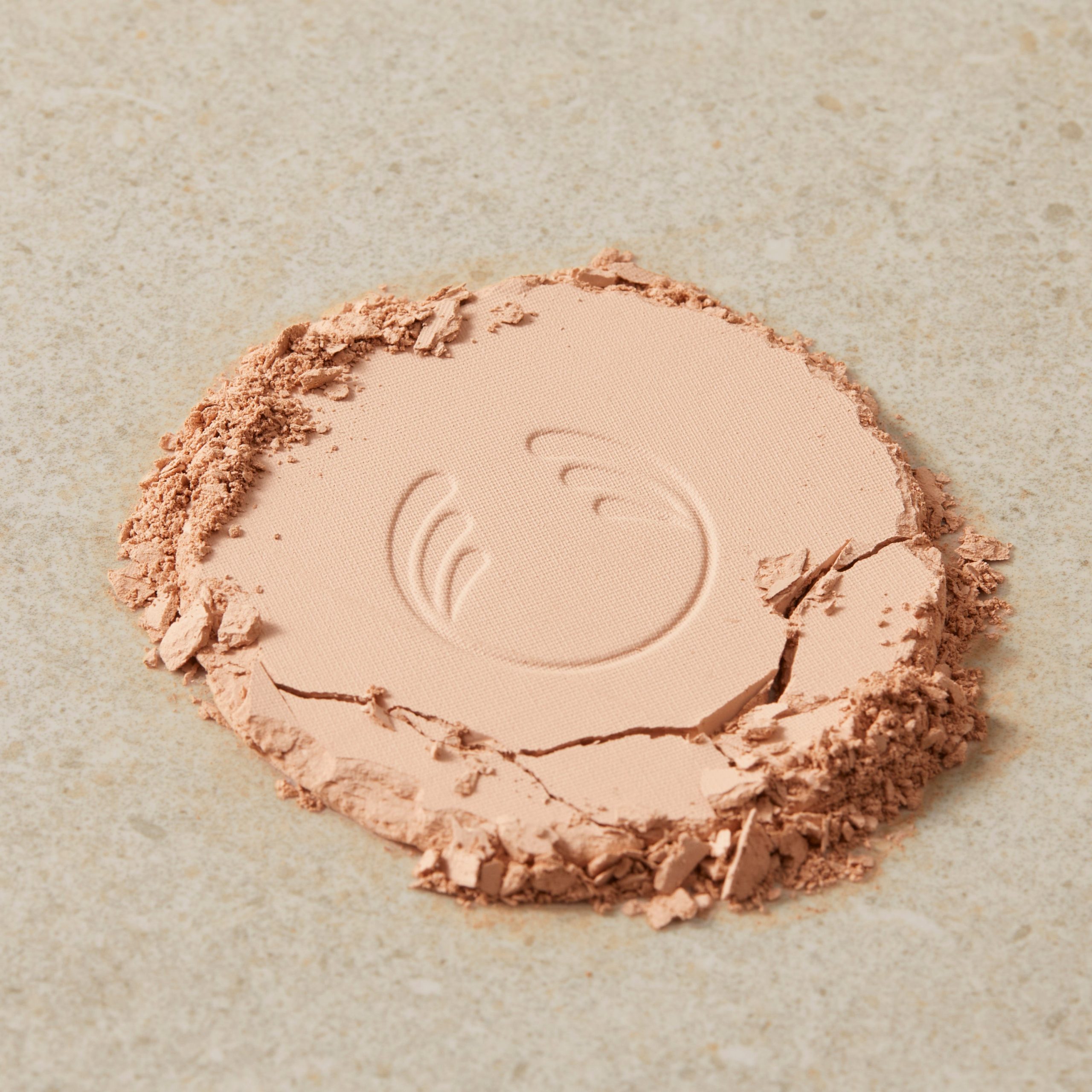 Tea Tree Face Base - Image 42