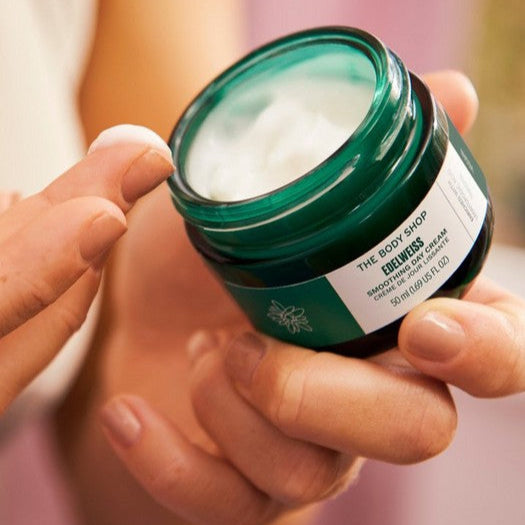 Edelweiss Smoothing Day Cream - Image 2