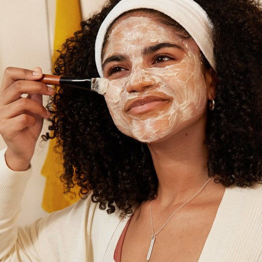 Mediterranean Almond Milk with Oats Instant Soothing Mask - Image 2